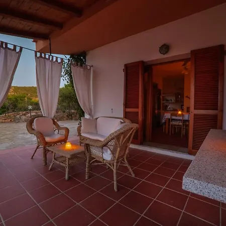 Vila Charming On The Sea