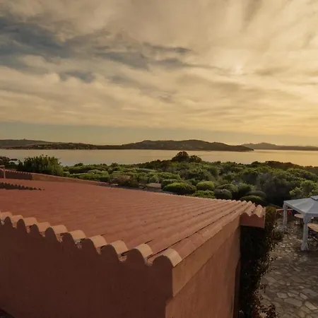 Vila Charming On The Sea Palau